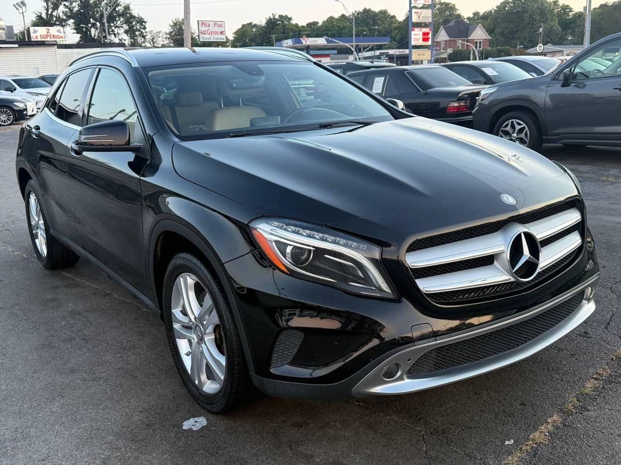 Used 2015 Mercedes-Benz GLA 250 4MATIC w/ Premium Package image 12
