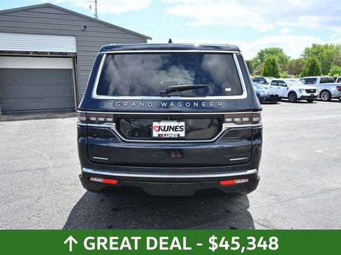Used 2023 Jeep Grand Wagoneer L Series II AWD/4WD image 11