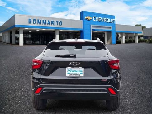 New 2026 Chevrolet Trax RS w/ Driver Confidence Package FWD image 4