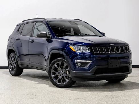 Used 2021 Jeep Compass Latitude AWD/4WD image 4