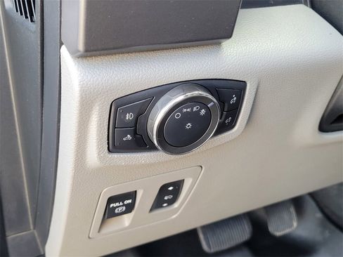 Used 2020 Ford F150 XLT w/ Equipment Group 301A Mid image 17