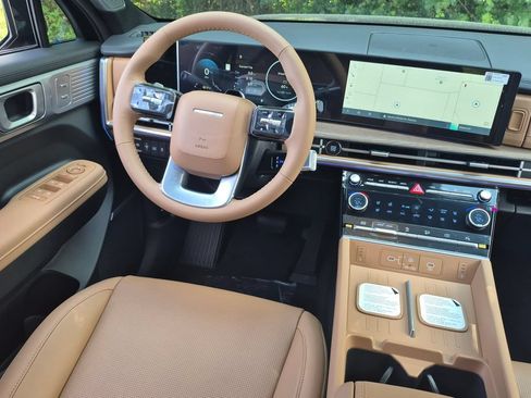 New 2027 Hyundai Santa Fe Limited FWD image 25