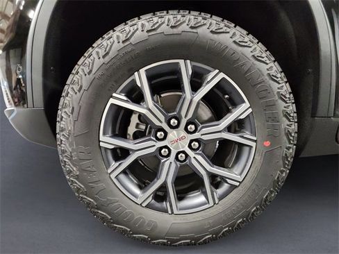 New 2026 GMC Acadia AT4 w/ Super Cruise Package image 14