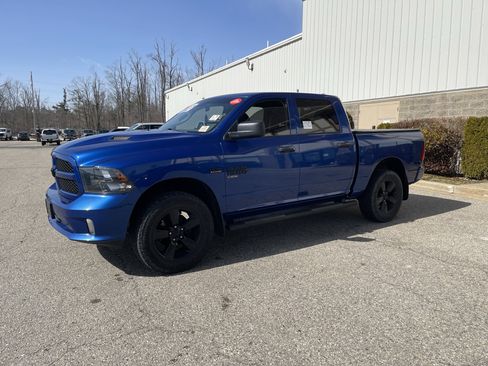 Used 2019 RAM 1500 Express w/ Wheel & Sound Group image 8