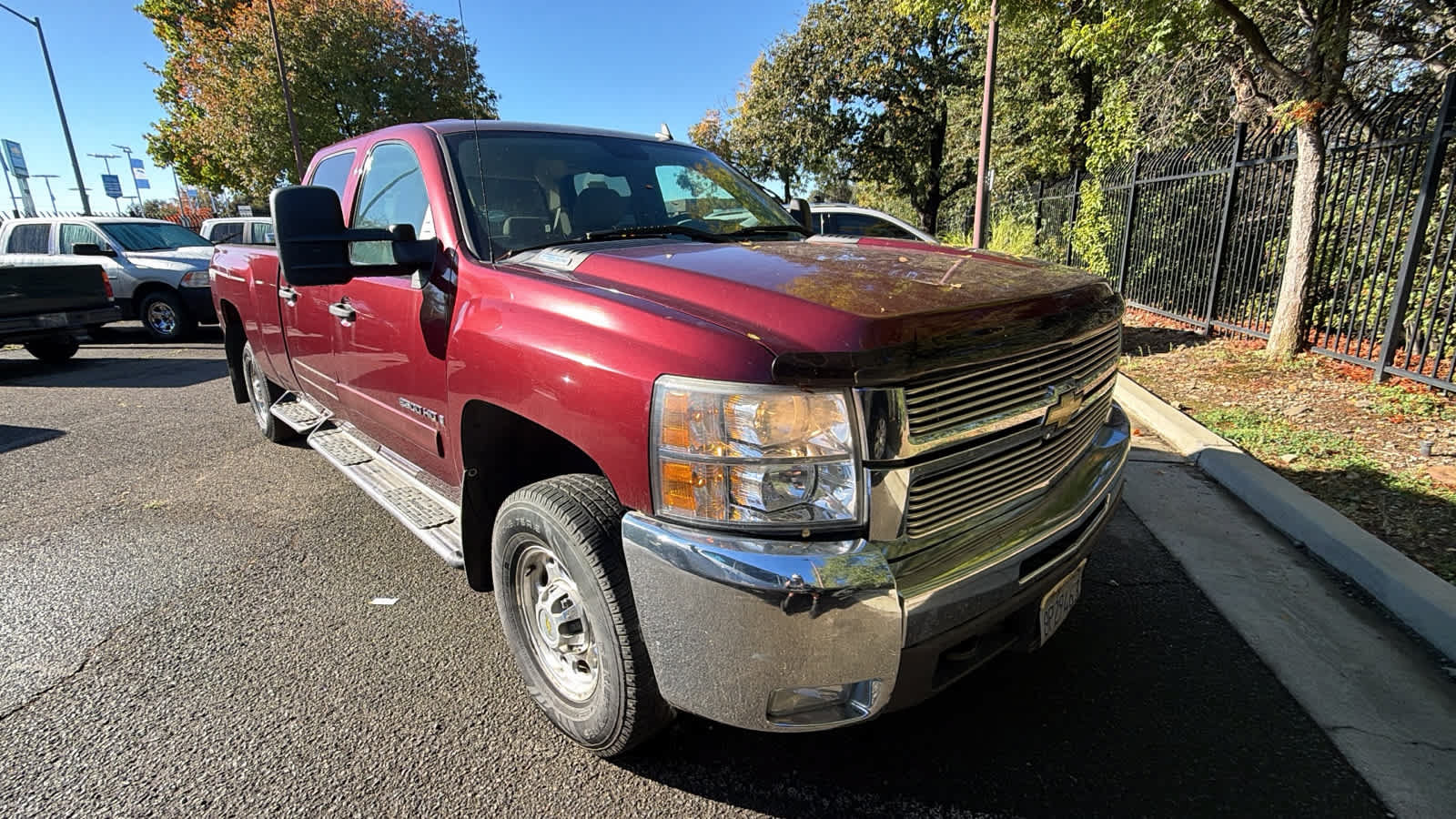 Used 2008 Chevrolet Silverado 2500 LT AWD/4WD image 3