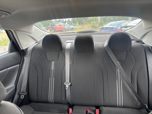 Used 2023 Hyundai Elantra SEL FWD image 24