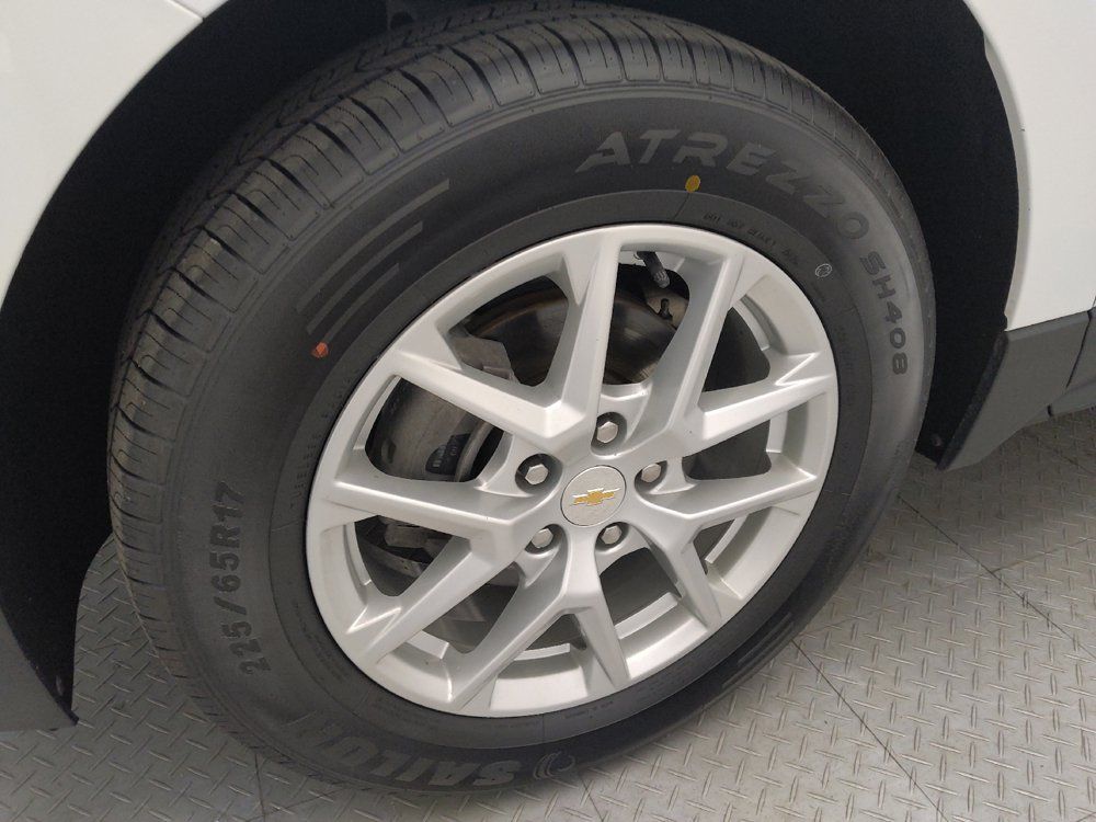 Used 2023 Chevrolet Equinox LT w/ Driver Convenience Package AWD/4WD image 31