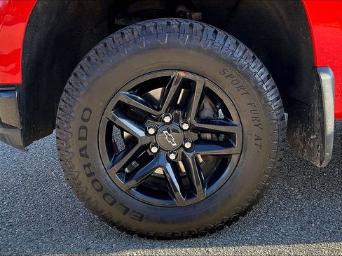 Used 2021 Chevrolet Silverado 1500 LT Trail Boss w/ Convenience Package II AWD/4WD image 7