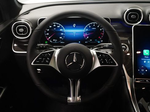 New 2026 Mercedes-Benz GLC 300 4MATIC image 18