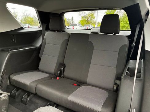 Used 2019 Chevrolet Traverse LT AWD/4WD image 25