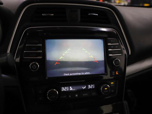 Used 2017 Nissan Maxima 3.5 SL image 20