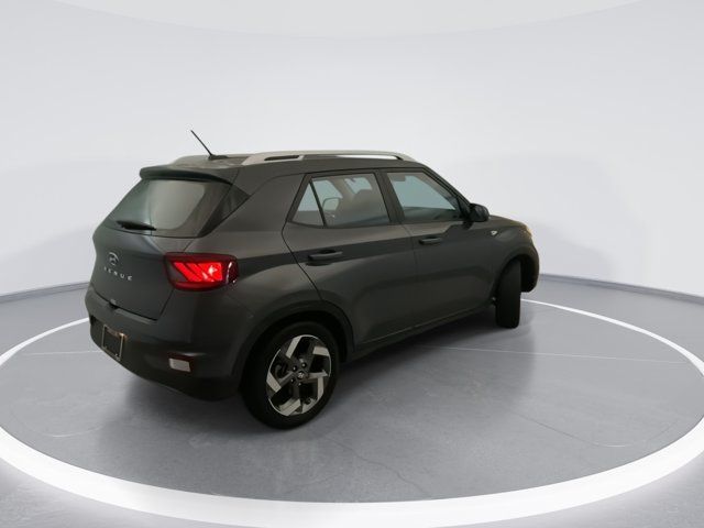 Used 2024 Hyundai Venue SEL FWD image 6
