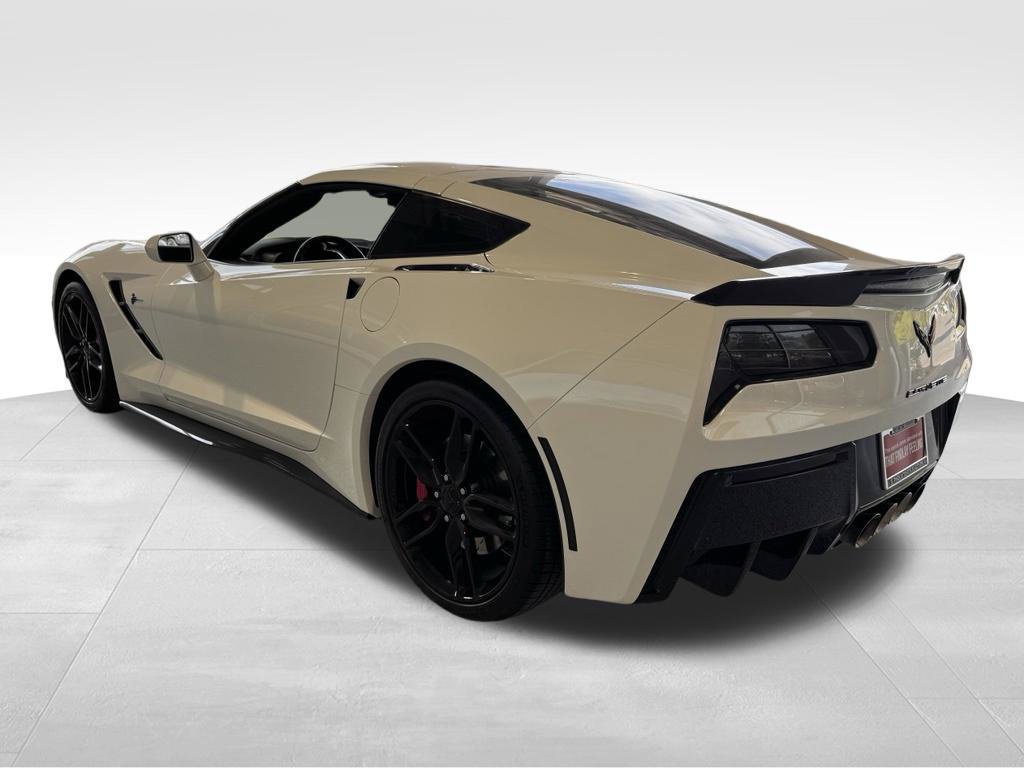 Used 2015 Chevrolet Corvette Stingray Coupe w/ 2LT Preferred Equipment Group RWD image 4