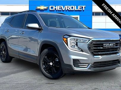Used 2023 GMC Terrain SLE w/ Driver Convenience Package