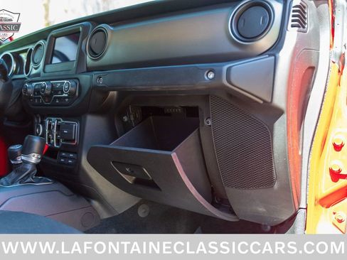 Used 2020 Jeep Gladiator Sport w/ Technology Group image 56