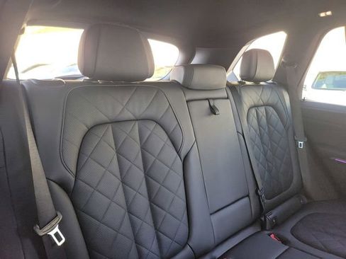 Used 2023 BMW X5 xDrive45e w/ Climate Comfort Package image 19
