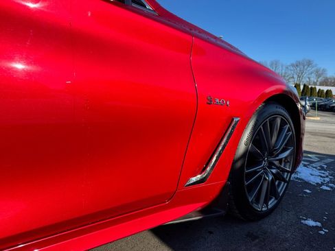 Used 2017 INFINITI Q60 Red Sport 400 image 10