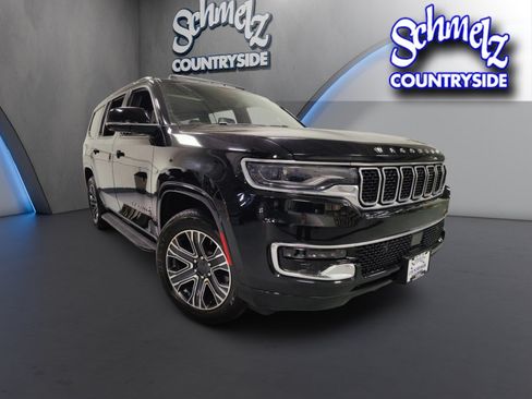 Used 2023 Jeep Wagoneer 4WD w/ Premium Group I image 1