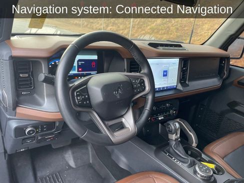 Used 2024 Ford Bronco Outer Banks w/ Sasquatch Package image 13