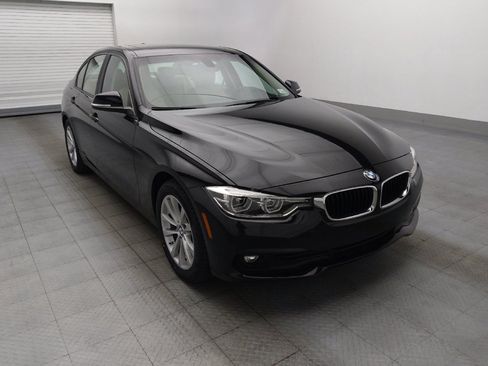 Used 2018 BMW 320i Sedan w/ Convenience Package RWD image 13