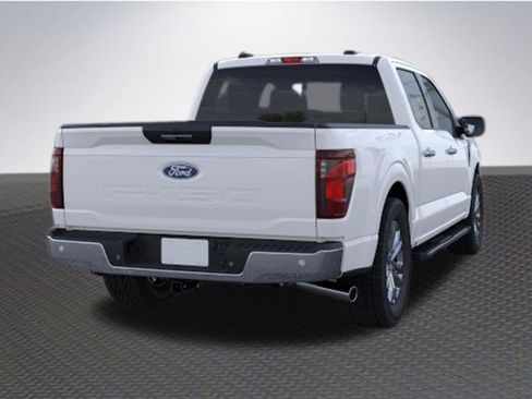 New 2026 Ford F150 XLT w/ XLT Chrome Appearance Package RWD image 8