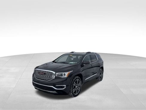 Used 2019 GMC Acadia Denali w/ Technology Package image 8