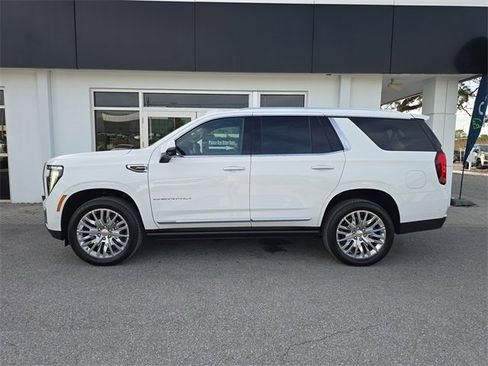 New 2026 GMC Yukon Denali w/ Sun & Power Step Package image 4