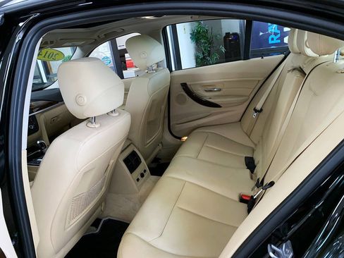 Used 2014 BMW 328i xDrive Sedan AWD/4WD image 14