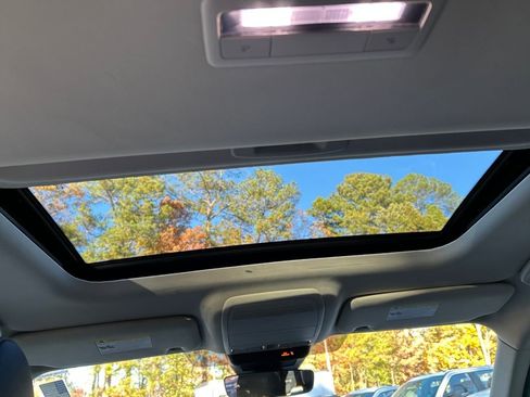 Used 2024 MAZDA CX-90 3.3 Turbo w/ Preferred Package image 28