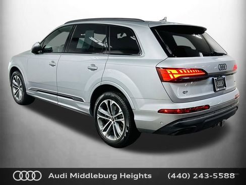Certified 2025 Audi Q7 2.0T Premium Plus w/ Convenience Plus Package AWD/4WD image 5