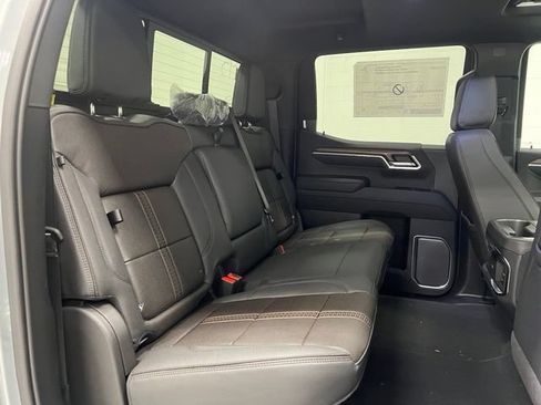New 2026 Chevrolet Silverado 1500 High Country AWD/4WD image 21