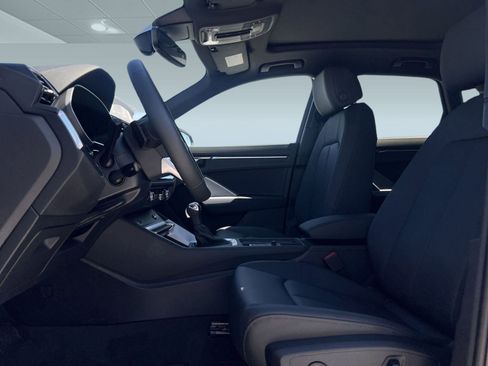 New 2025 Audi Q3 2.0T Premium image 5