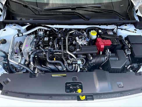 New 2026 Nissan Sentra SR w/ SR Premium Package FWD image 16