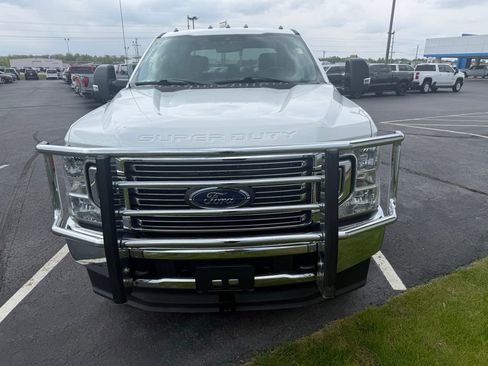 Used 2021 Ford F350 XLT AWD/4WD image 9