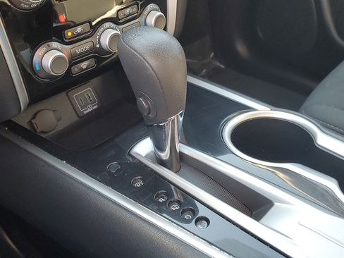 Certified 2020 Nissan Pathfinder S image 30