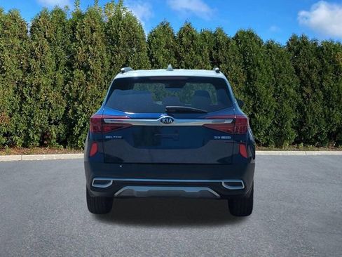 Used 2021 Kia Seltos SX AWD/4WD image 5