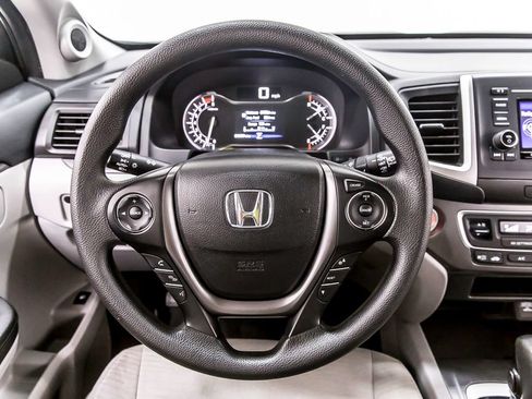 Used 2018 Honda Pilot LX image 21