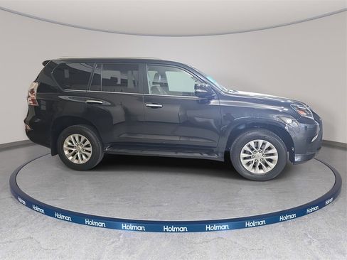 Certified 2023 Lexus GX 460 Premium w/ Premium Package image 4