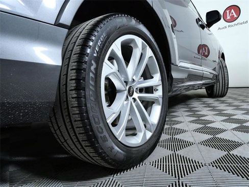 Used 2025 Audi Q7 2.0T Premium Plus image 9