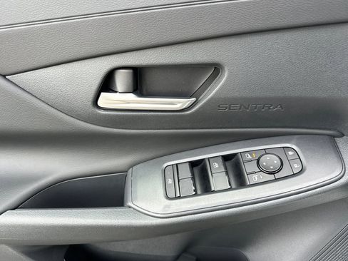 New 2026 Nissan Sentra SV image 11