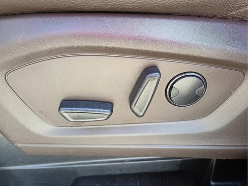 Certified 2022 Ford Explorer King Ranch w/ Class IV Trailer Tow Package image 16