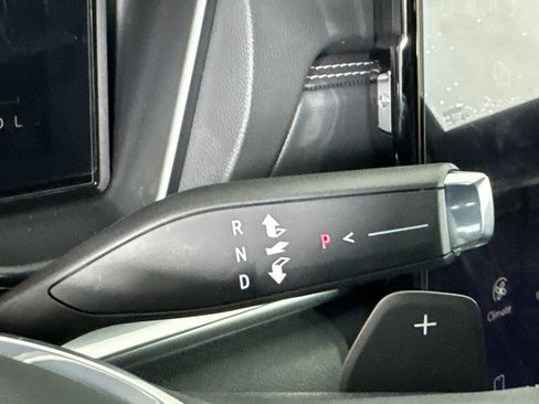 New 2026 GMC Terrain Elevation w/ Elevation Premium Package image 30