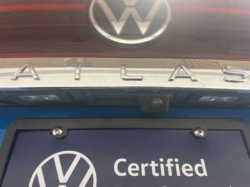 Used 2024 Volkswagen Atlas Cross Sport SEL Premium R-Line AWD/4WD image 10