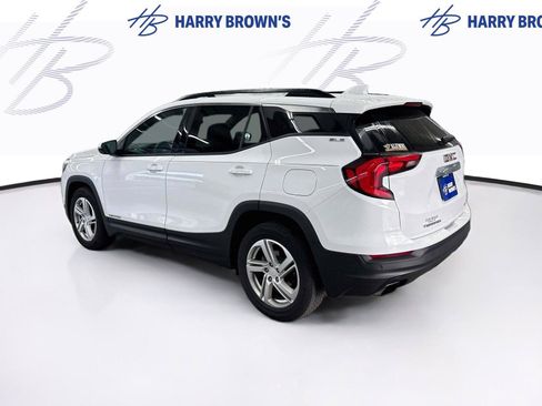 Used 2018 GMC Terrain SLE w/ Driver Convenience Package AWD/4WD image 2