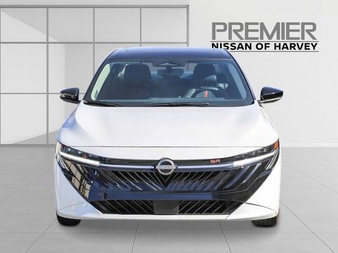 New 2026 Nissan Sentra SR w/ SR Premium Package FWD image 6