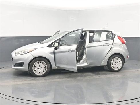 Used 2016 Ford Fiesta S image 48