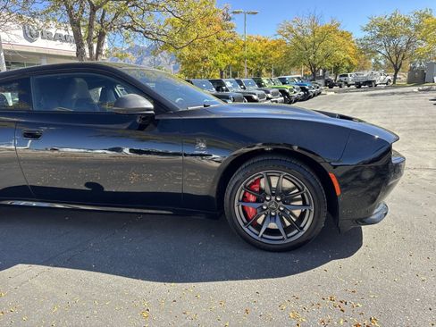 New 2024 Dodge Charger Scat Pack w/ Plus Group image 14