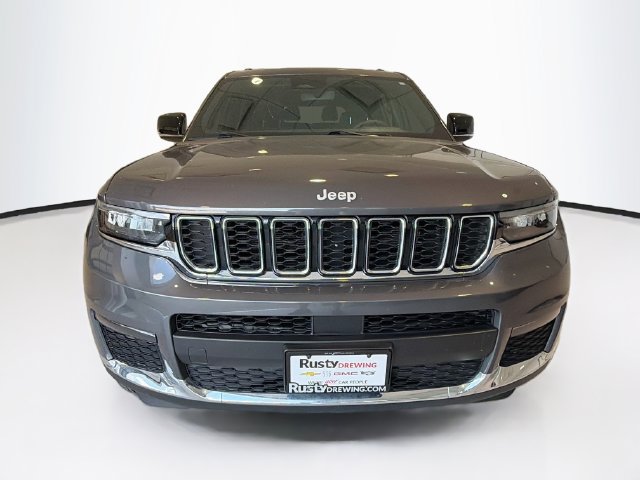 Used 2024 Jeep Grand Cherokee L Limited AWD/4WD image 2