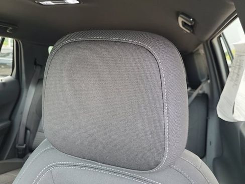 Certified 2025 Chevrolet Equinox LT w/ Safety and Technology Package FWD image 14