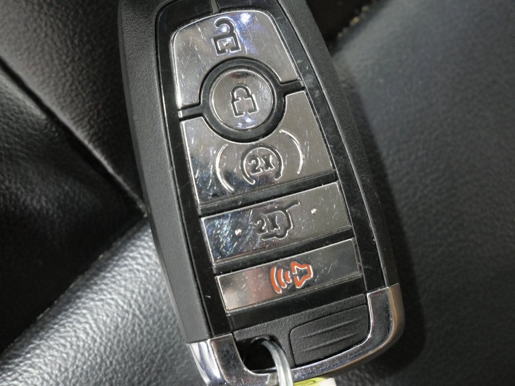 Used 2023 Lincoln Corsair FWD image 27